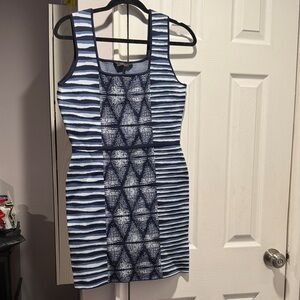 Pre-Use BCBGMaxAzria Navy and White Geometric bodycon Dress size Large